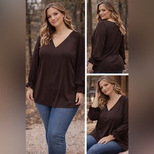 Adrianna Papell Brown V-Neck Smocked-Shoulder Long Sleeve Tunic